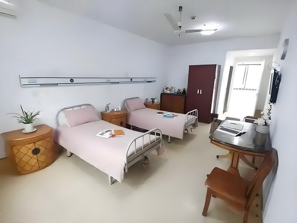 深圳积分落户申报时间_农妇骂法官被罚10万，央视怒批后法院连夜纠错，涉事法官或被追责 白领刚进场的初级以及入职