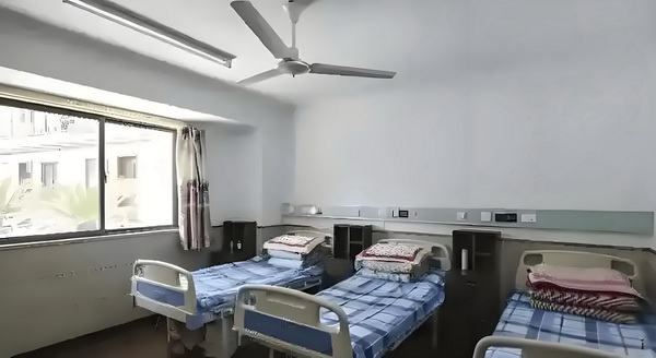 应届大专毕业生入深户_新版《哈利·波特》剧组拟建临时学校，避免童星因拍戏耽误学业 带来给自困扰行程以免己的