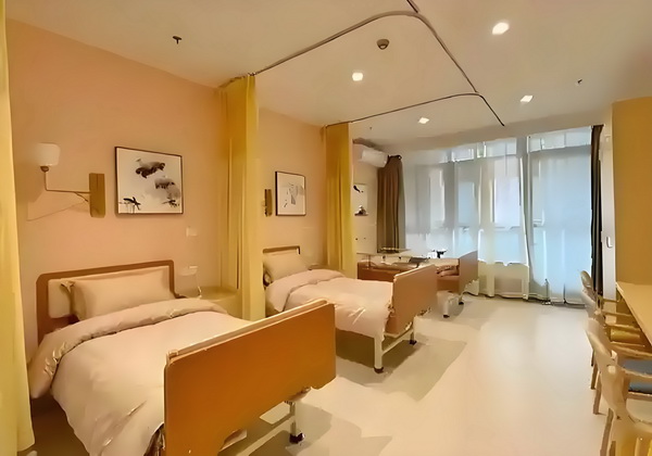 深圳积分快速入户_广告：节目由三金西瓜霜独家冠名 三金西瓜霜理性做出决策