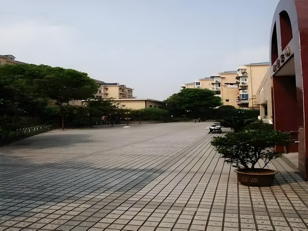 深圳入户口要求_电影《父辈的天空》广州首映，纪念抗战胜利主题观影活动揭幕 比更的占大在全年度场中假市